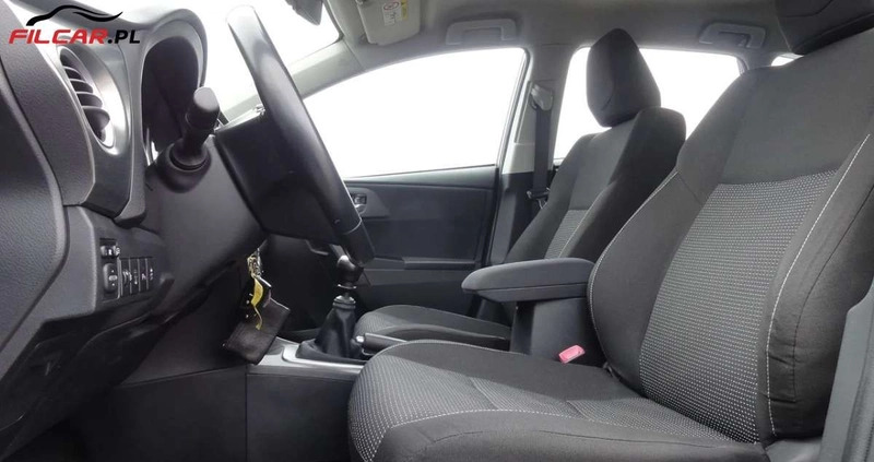 Toyota Auris cena 49990 przebieg: 61000, rok produkcji 2012 z Nowe Miasto nad Pilicą małe 232